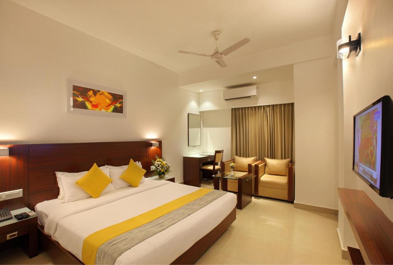Hotel Park Residency Kuttiyadi Kuttyadi Exteriér fotografie