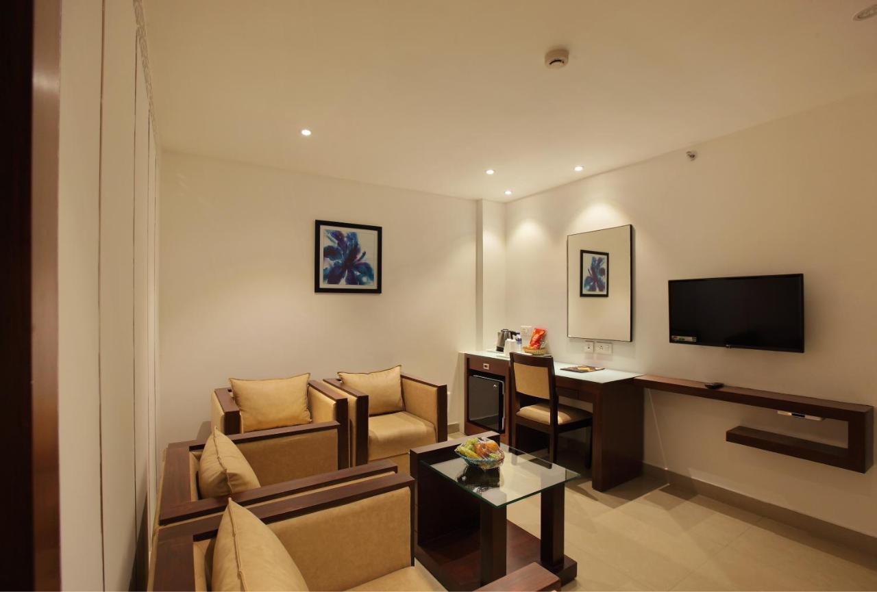 Hotel Park Residency Kuttiyadi Kuttyadi Exteriér fotografie